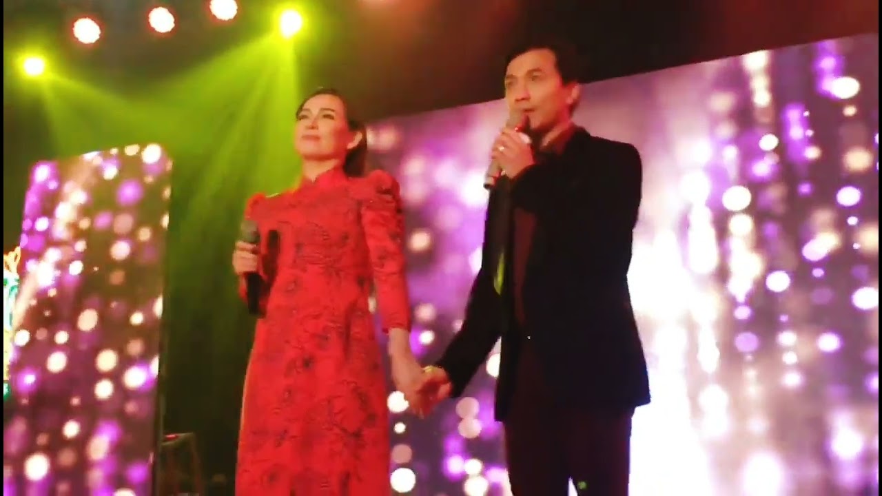 [Video cũ 14/12/2019] Phi Nhung & Mạnh Quỳnh song ca giao lưu tại Bắc Ninh