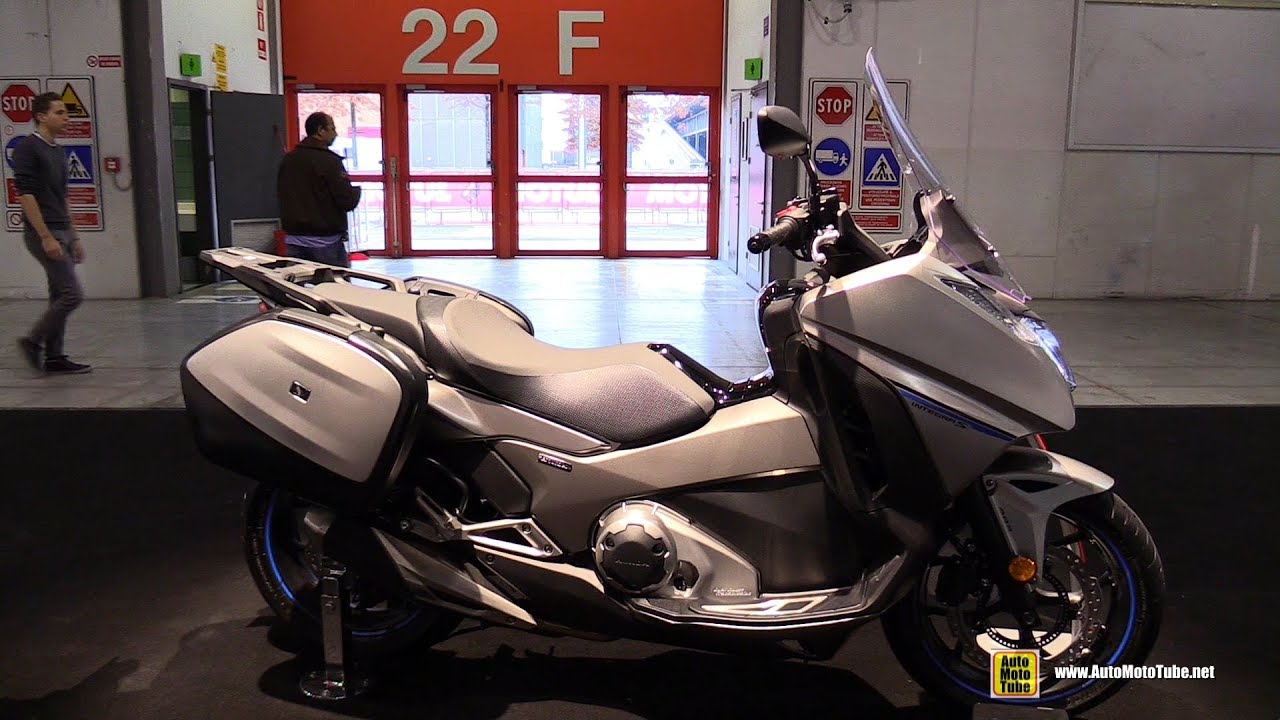 2018 Honda Integra 750 DCT - Walkaround - 2017 EICMA Milan