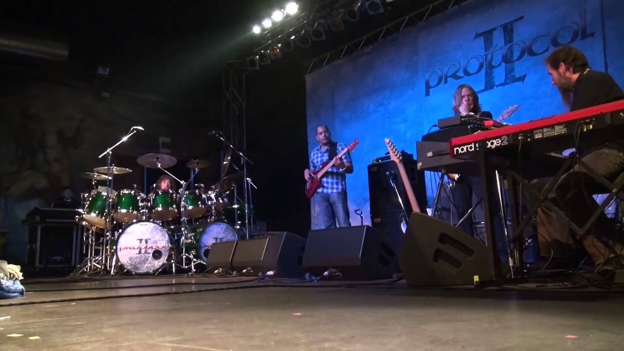 Simon Phillips Protocol II - Upside In Downside Up - @ LKA Longhorn Stuttg. 12.11.2013