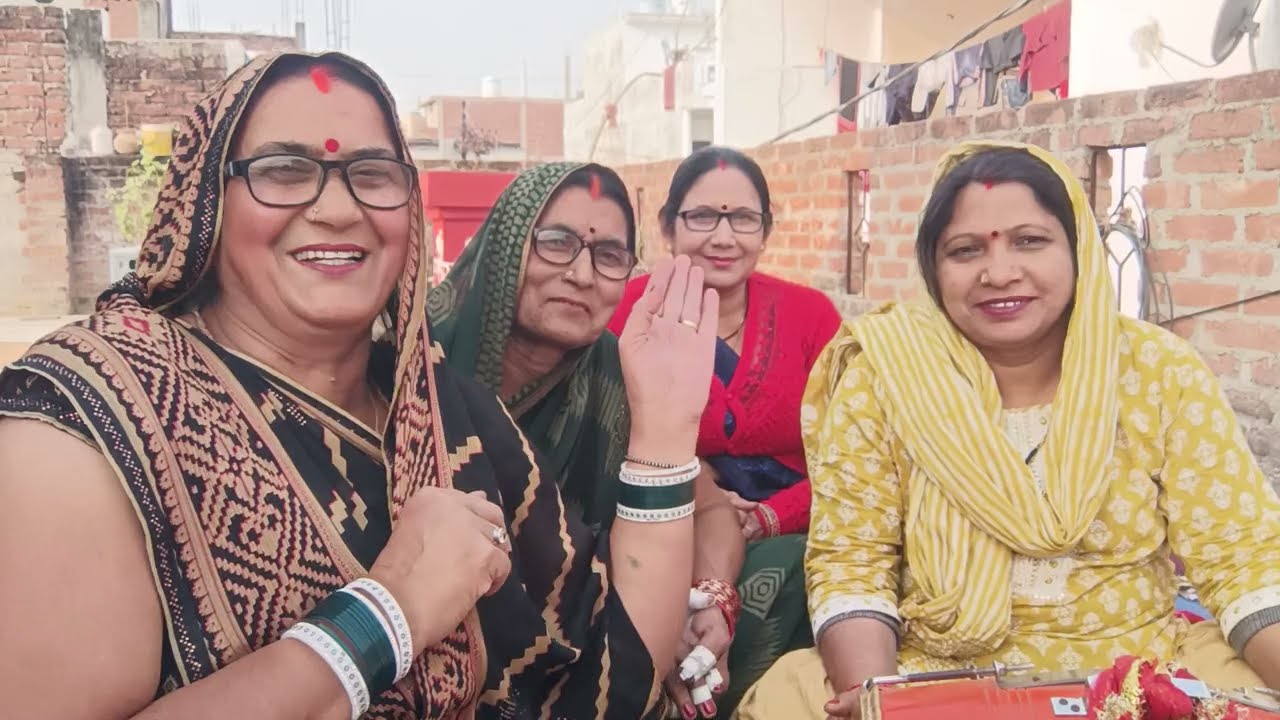 कलयुगी बहू के उपर बहुत सुन्दर सोहर👌 सासू सोनवा कै हमरा नइहर चांदी कै केवाड़ी #parvatibhaktidarbar 🙏