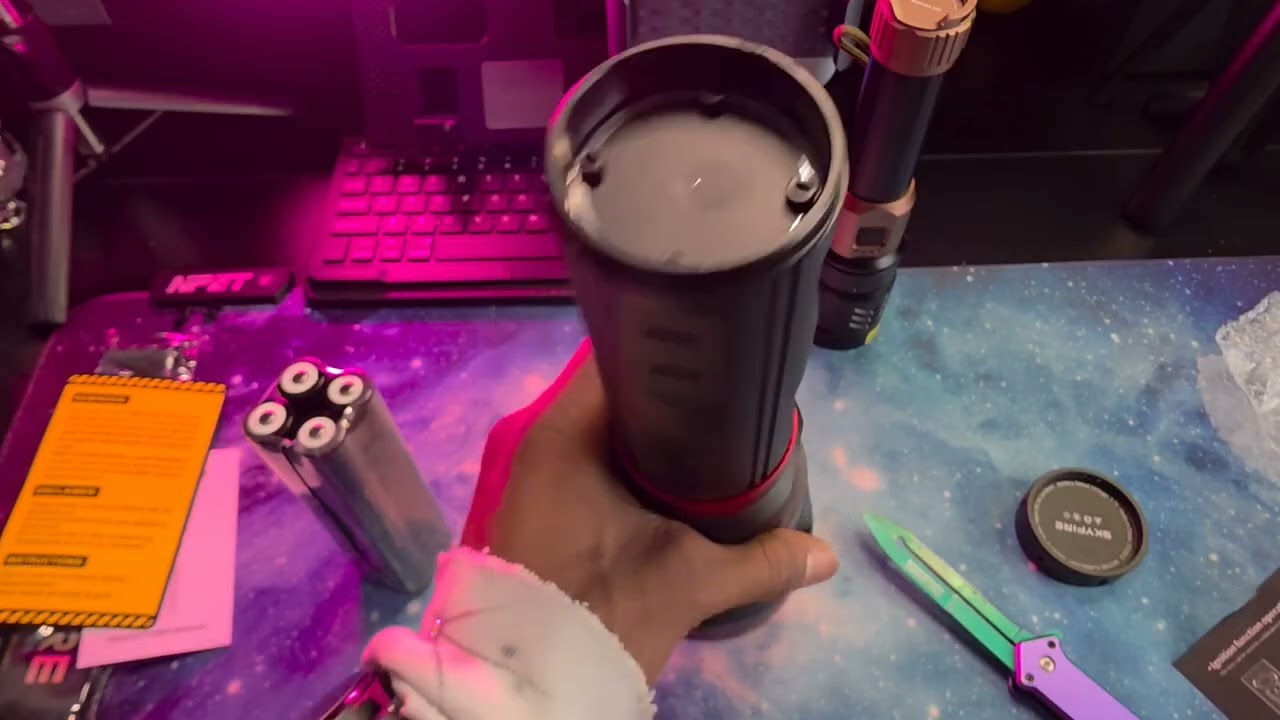 Обзор сверхъяркого фонарика Skyfire Ignition 🔦 от Slick