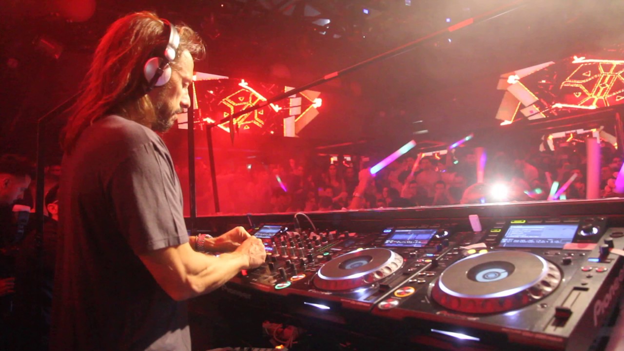 Bob Sinclar @ MIA clubbing www.GlamourNews.it 2&deg; Ciack