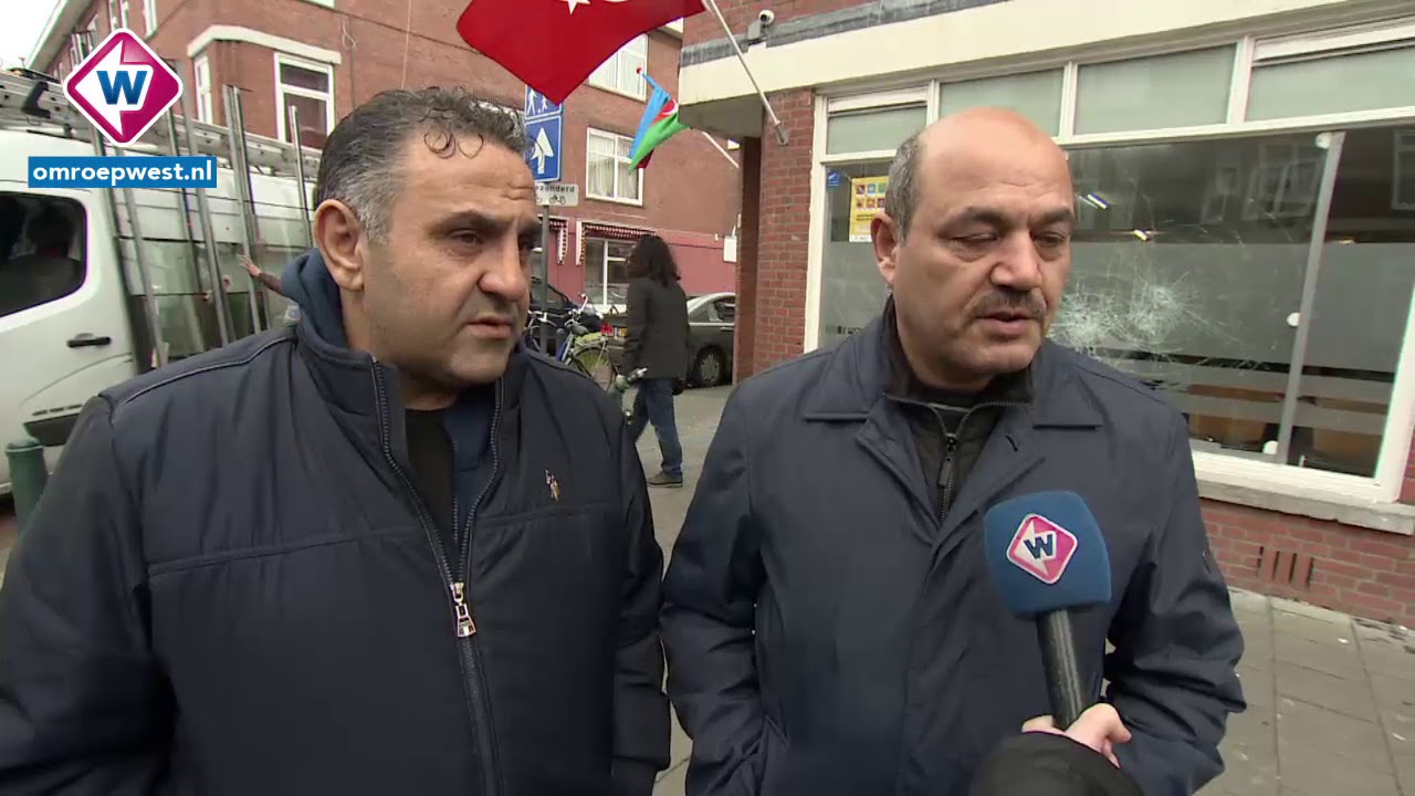 Ruiten ingegooid bij Turks Azerbeidzjaanse vereniging in Den Den Haag