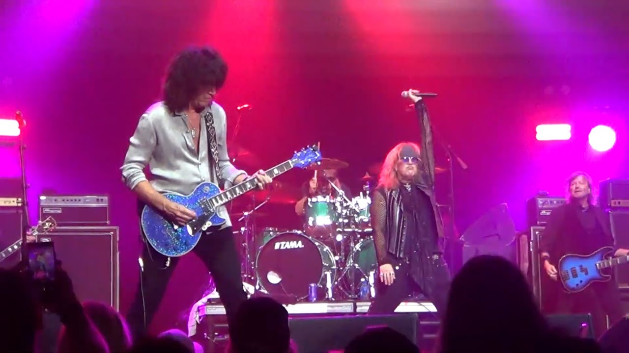 Black ‘N Blue w/Tommy Thayer - 2025-11-16 - KISS KRUISE LAS VEGAS