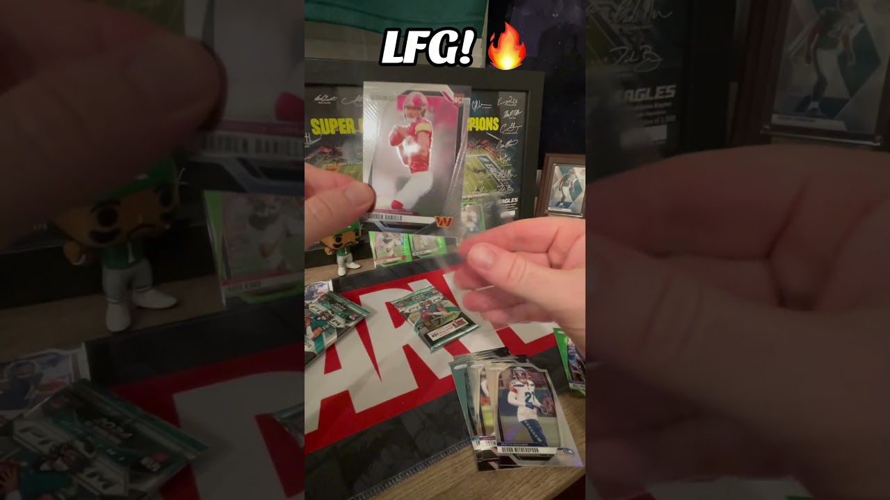 Prizm Mega Box! Pulled a RC QB! 👀🔥