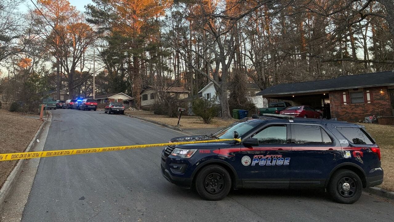 Search for suspects in 10-year-old boy's shooting in southeast Atlanta