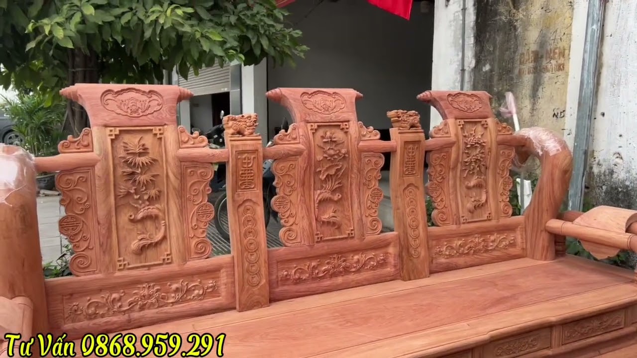 Chia Sẻ Mẫu Tần Cột 14 Gỗ Hương Vách Liền Nguyên Tấm Đục Tay 