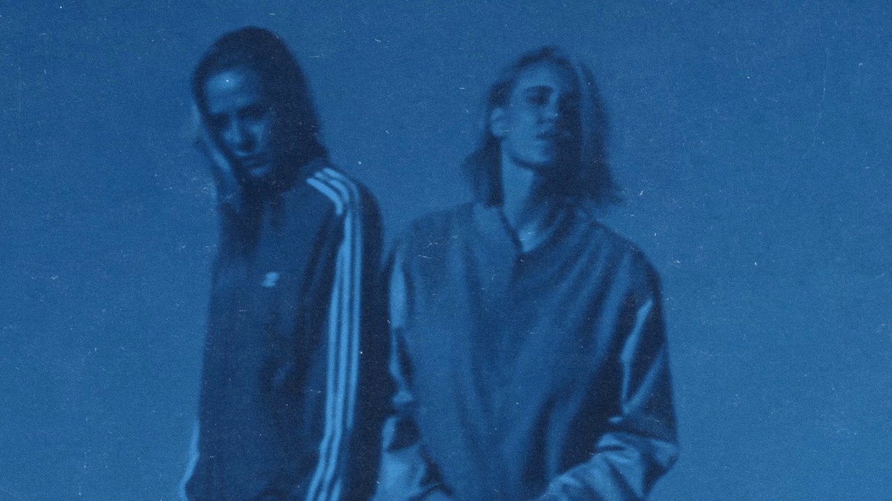 Eli & Fur - Strange (Official Visualiser)