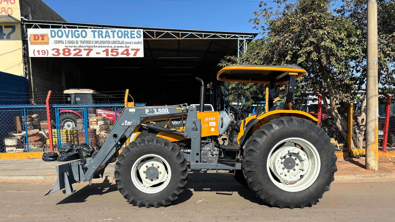 Trator Valtra A950 4x4 Ano 2015 impecável com conjunto de plaina dianteira Stara PAD 500 Vendido