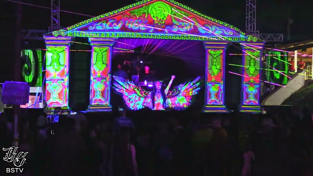 Julio HOFF @ Venus Arte e Cultura - Passos MG - Like BSTV