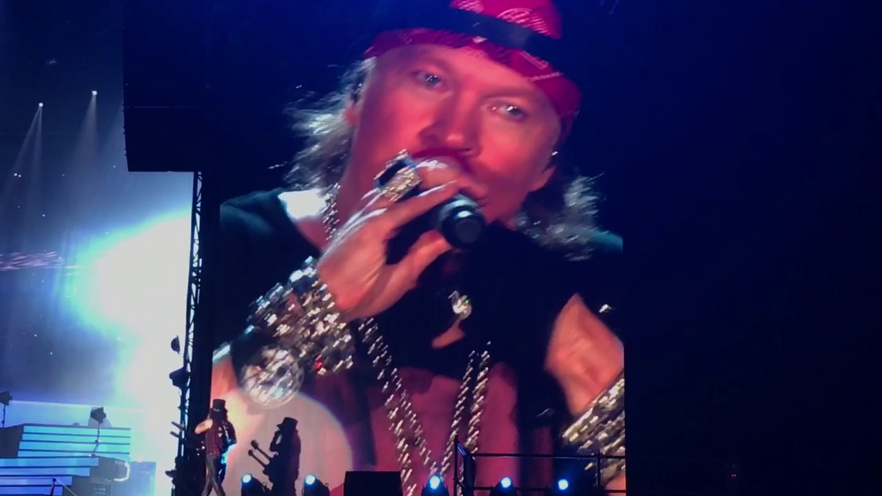 Knockin' On Heaven's Door, Guns N' Roses in Dubai