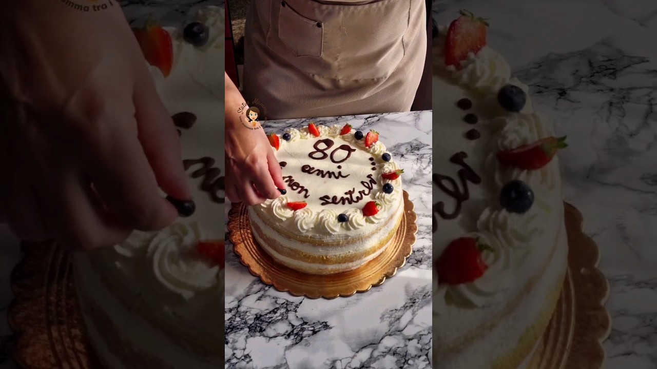 TORTA DI COMPLEANNO AI FRUTTI DI BOSCO #torta #happybirthday
