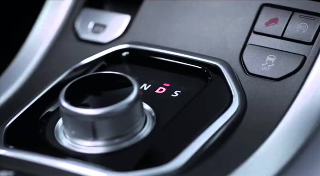 Land Rover Discovery Sport 2015 года