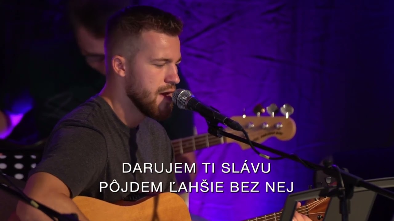 Oblečiem si chv&aacute;lu