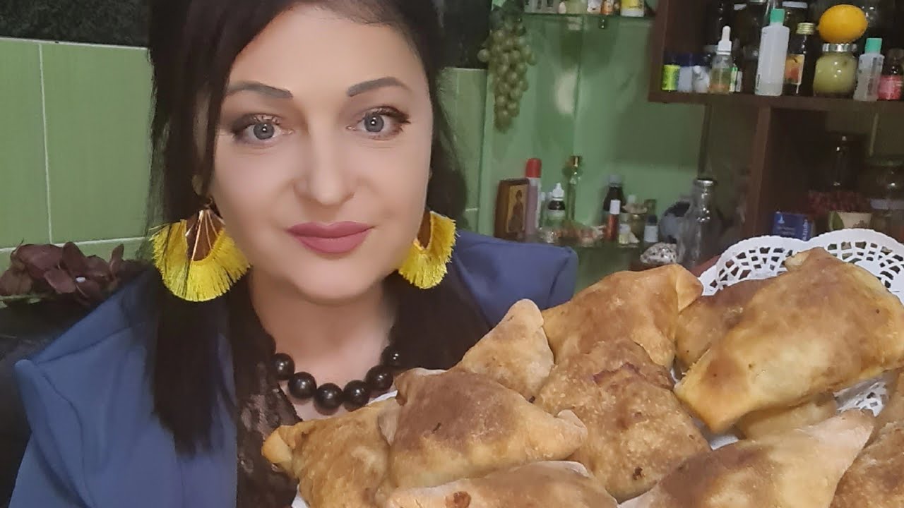 Samsa.Pateuri uzbecesti. Asa ceva nu ai mâncat. Gustoasă Suculente.Și se topesc in gură.