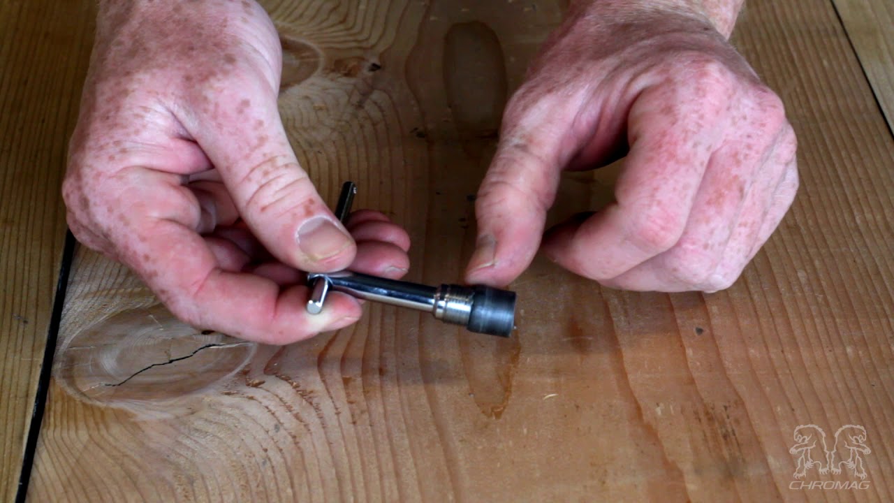 Chromag Pedal Service