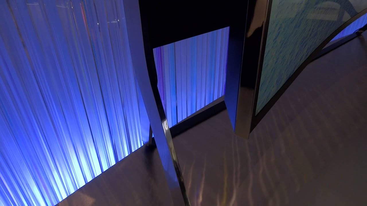 Samsung Bendable TV2 Ifa2014 Fullhd gr