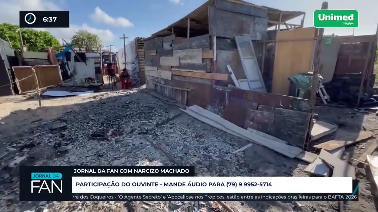 Moradora da Ocupação Ebenezer que faz rifa para recuperar o que perdeu em incêndio
