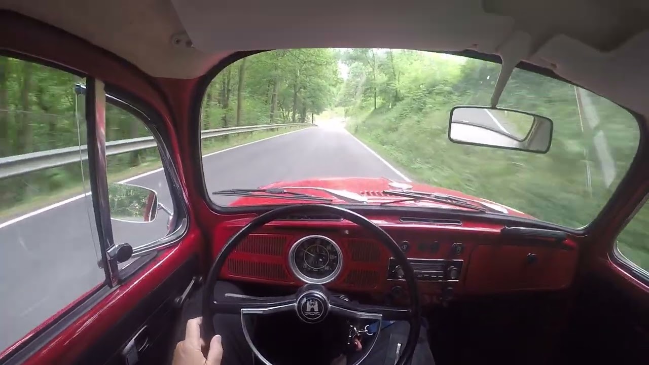 VW Käfer 1302 Fahrt durchs Oberbergische Teil 2 von 5