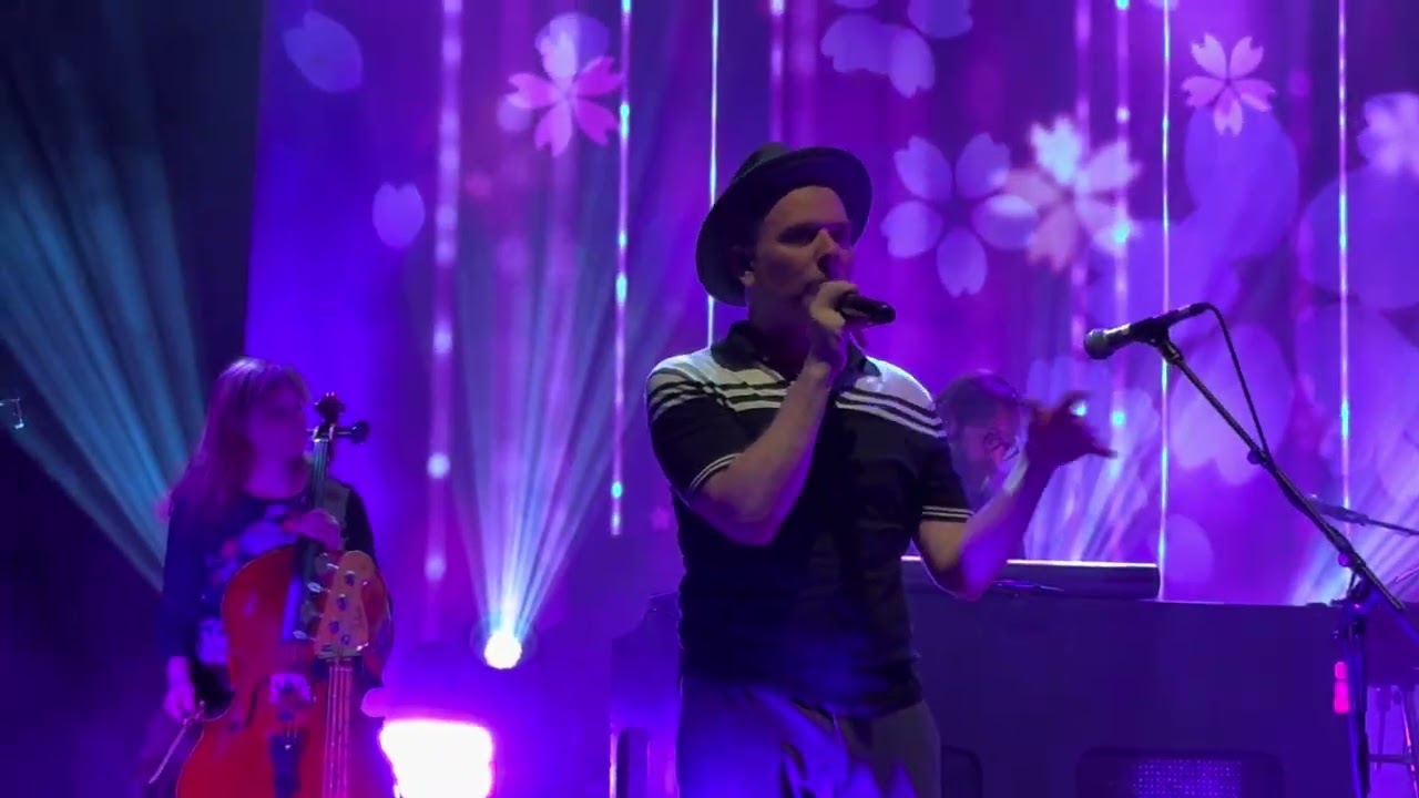 Belle and Sebastian - Dress Up In You | Amager Bio, Copenhagen | 14/03/2026