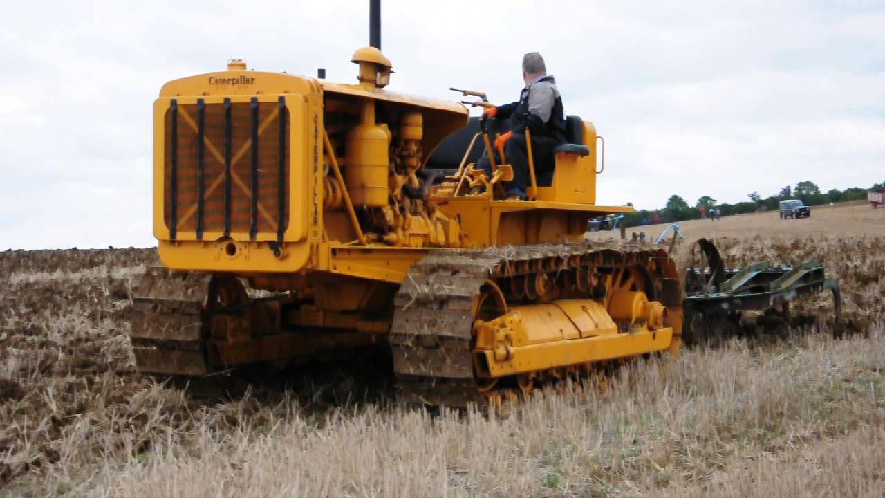 Caterpillar D8 & D2 @ Little Casterton 2010