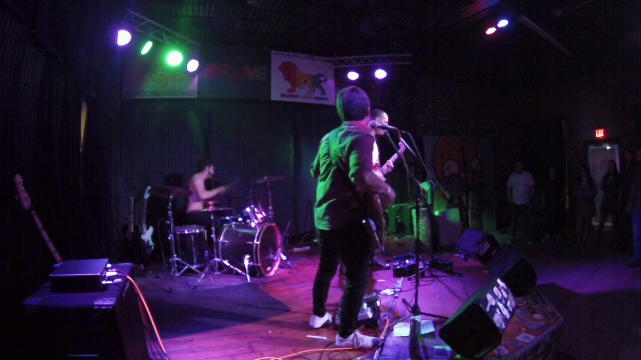 The Electric Chimps -  Karatay Babe (Live West End Trading Co)