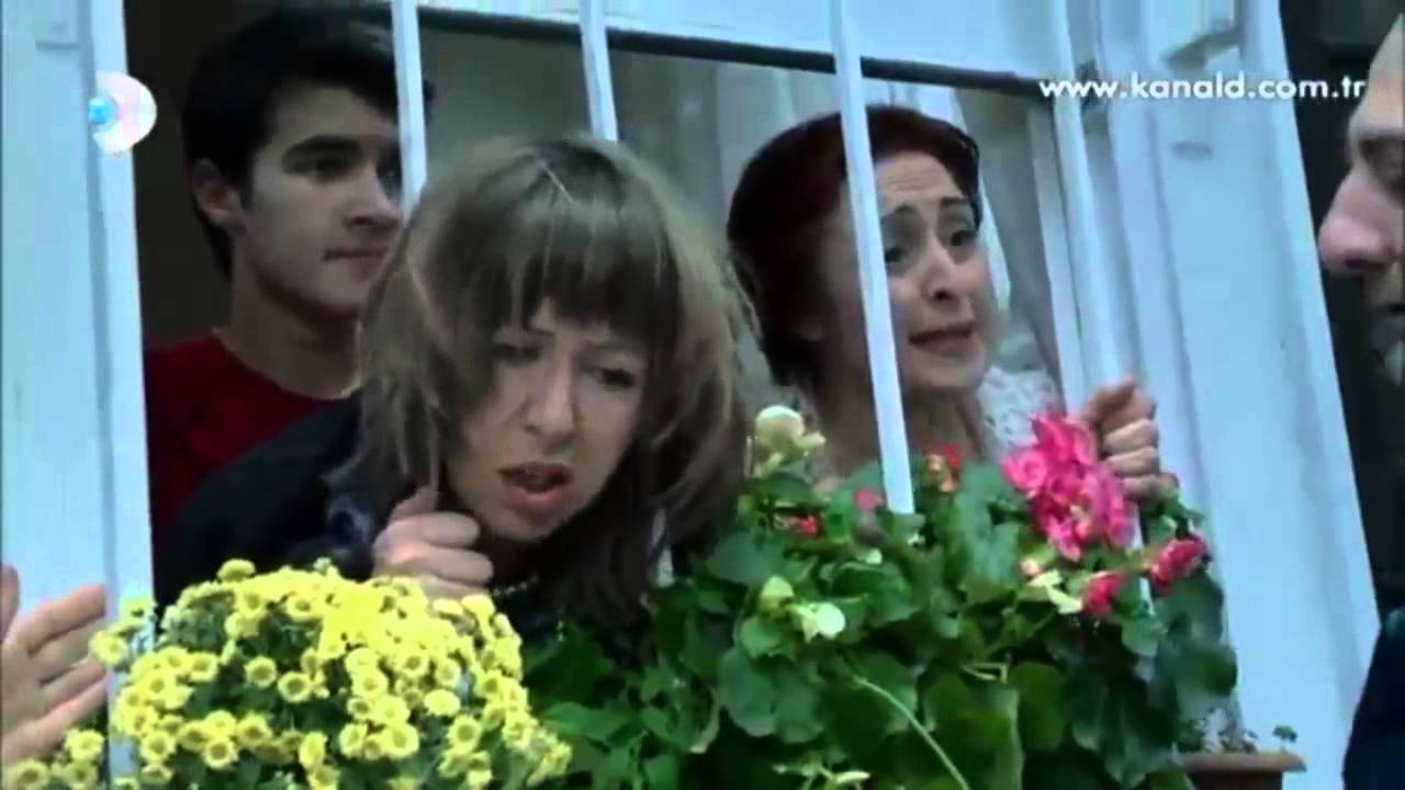 Arka Sokaklar || 263.Bölüm || Nazike'nin Başı Dertte!