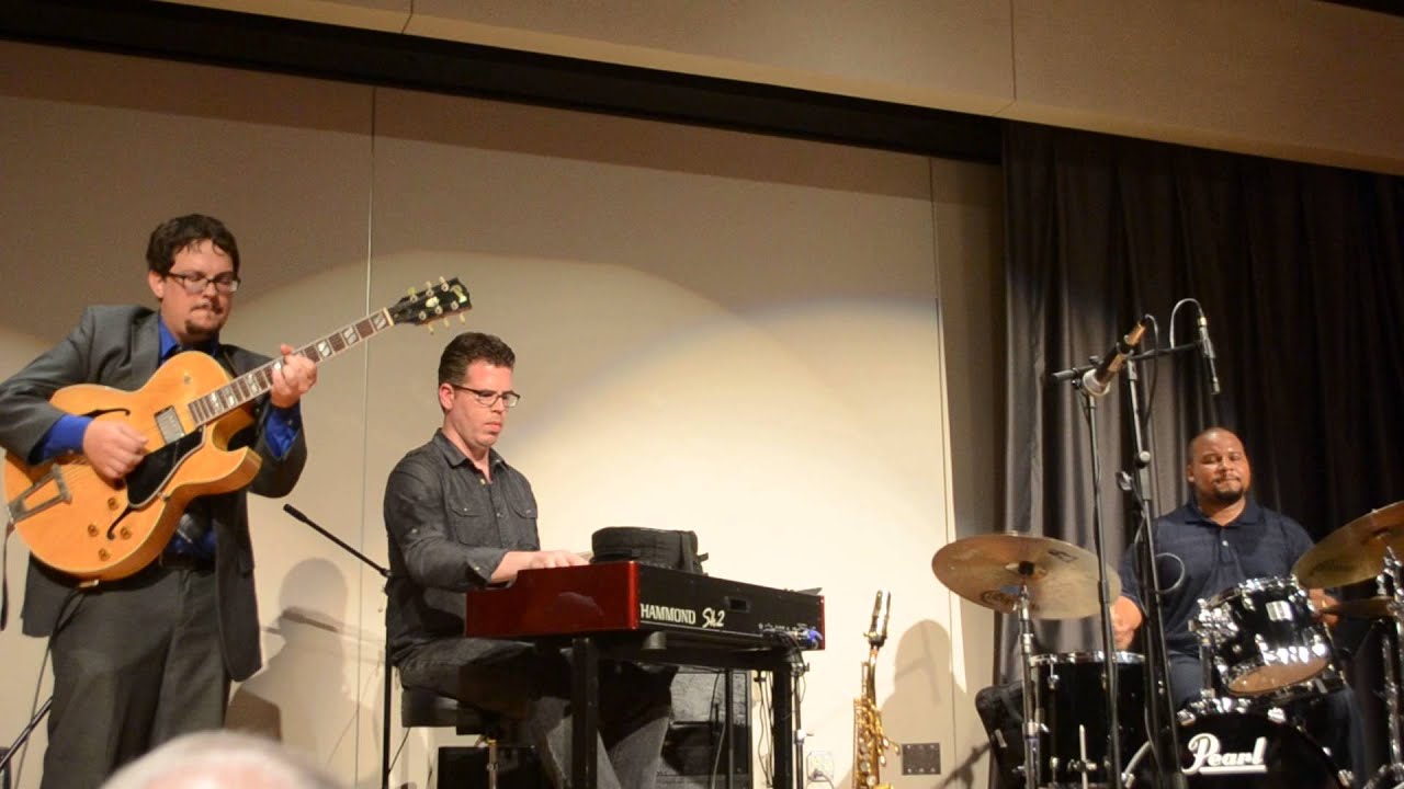Sean Dobbins Organ Quartet