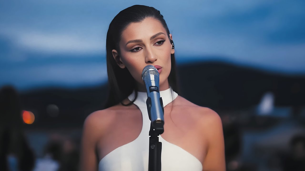 Mix- Alina Eremia x Carla's Dreams - Am strans lacrimi in avere