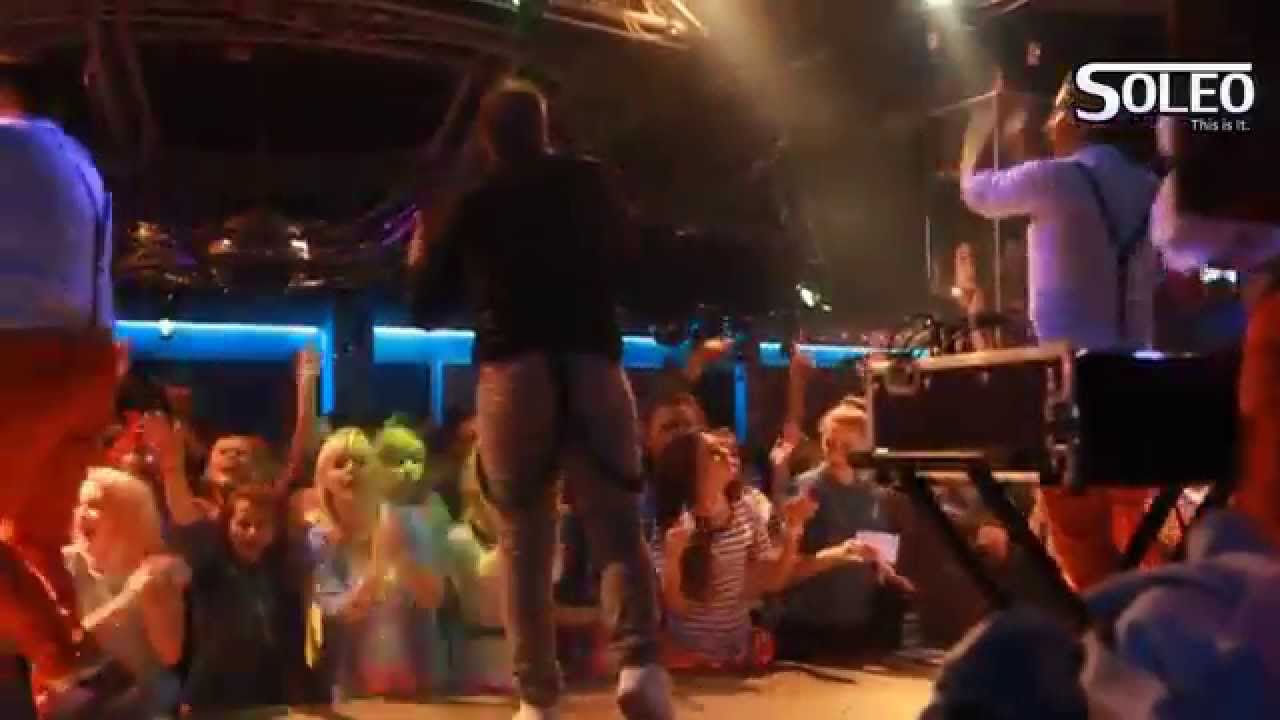 SOLEO - KONCERT KLUB IBIZA RZĄŚNIK - CZARNA CZY BLONDYNA