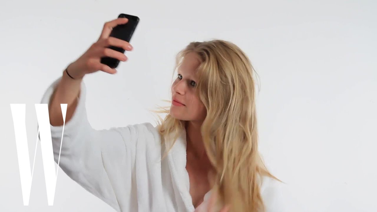 How To Take a Selfie Like a Supermodel: Part II