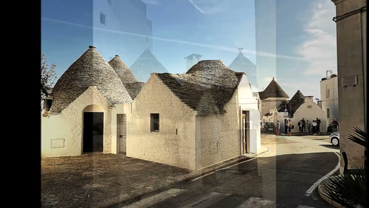 ALBEROBELLO, PUGLIA, ITALY.  TRULLI SLIDESHOW