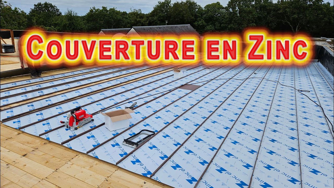 Couverture en zinc :  pose de profilés 