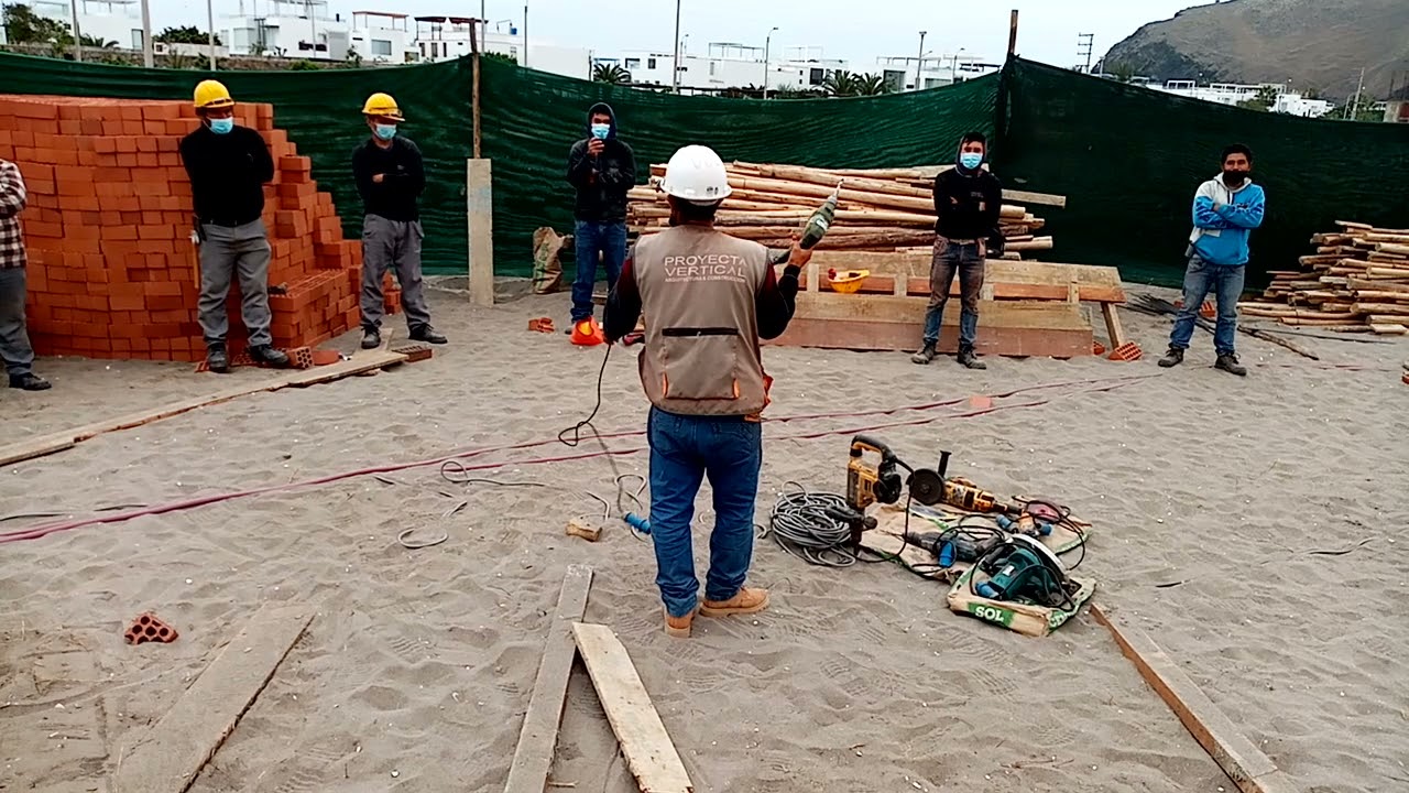 Manipulación de herramientas eléctricas.