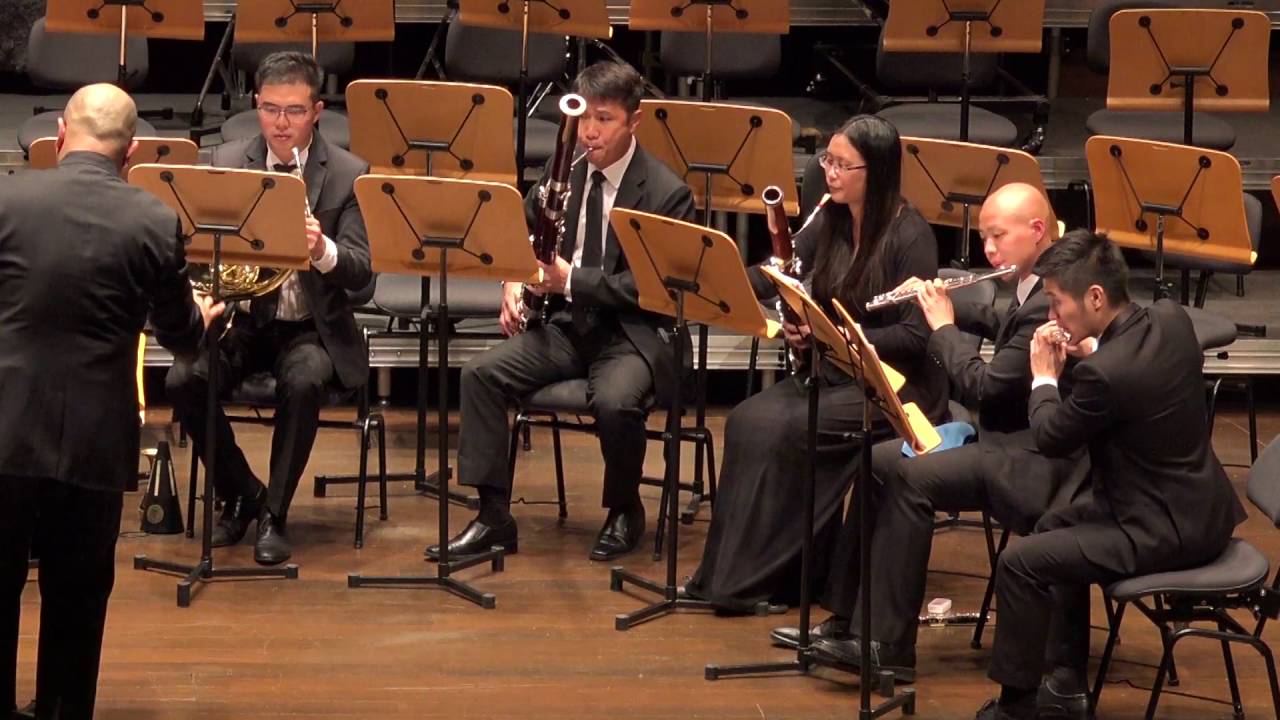 Jean Francaix's Sept Danses