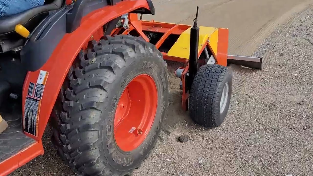 Compact Tractor Beach Cleaner Light-Duty - Beach Cleaning Equipment