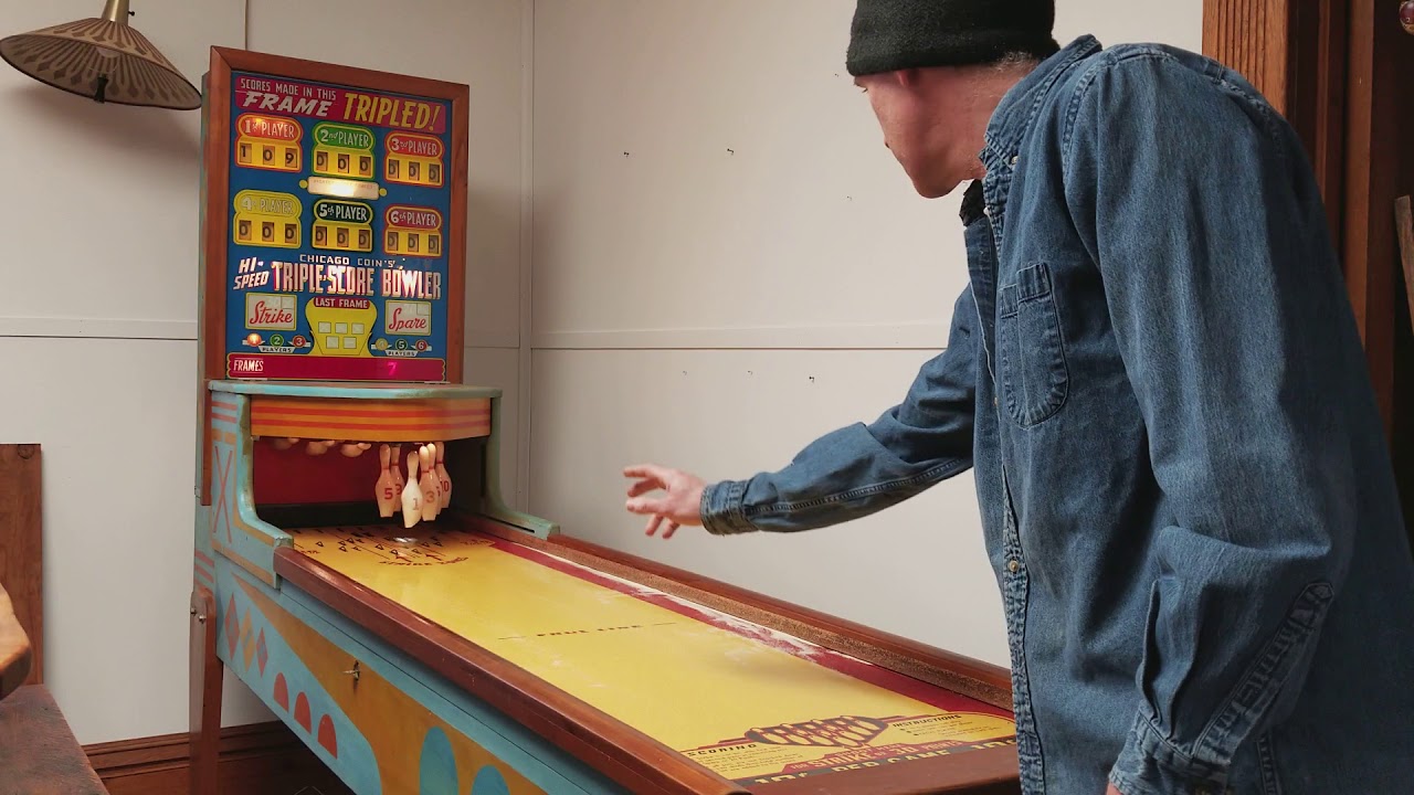 1952 Chicago Coin Triple Score Bowler Game Play