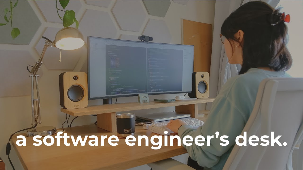 Software Engineer Desk Setup 2023