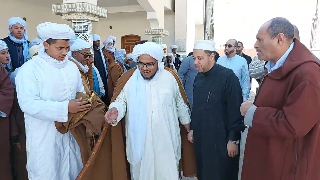 استقبال الشيخ بشير بحري في زاوية الشيخ سيدي عبد الرؤوف السعيد بن علي السوفي - الرقيبة وادي سوف