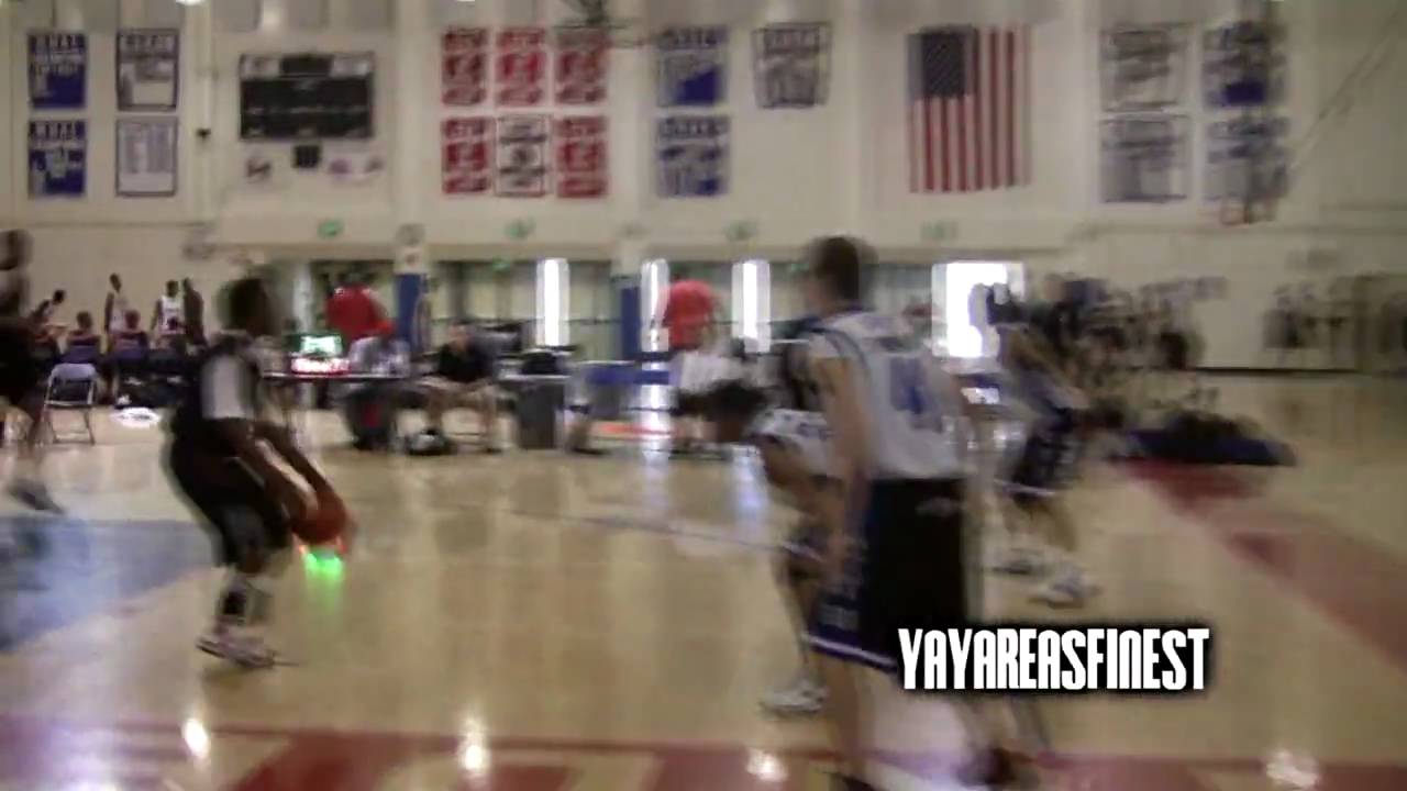 Kiwi Gardner has SILLY Handles