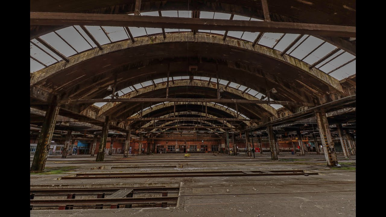 Urbex - Enorme Treinremise al heel lang verlaten