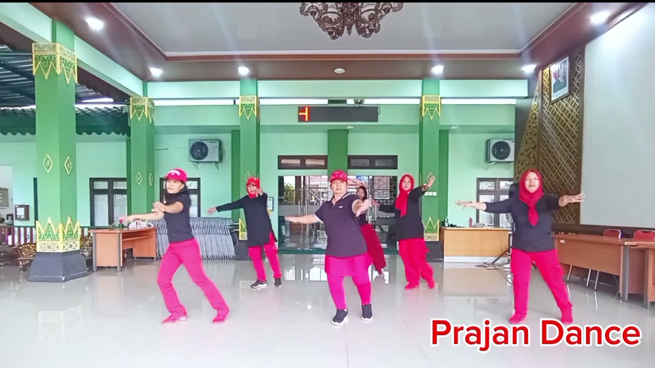 Baila Con La Ola