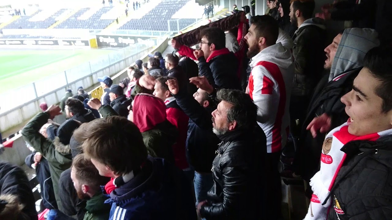 Máfia Vermelha on tour