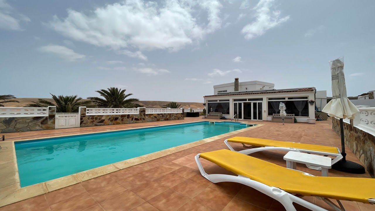 La Calderetta Gorgeous Spacious Villa with private pool and Countryside Views for sale
