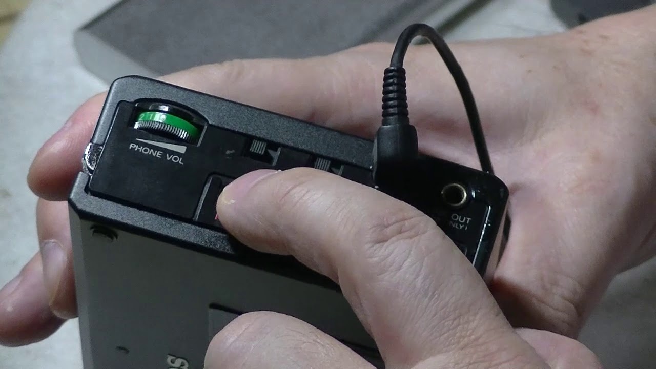 SONYウォークマンプロWM-D3が直りました　かっこいい