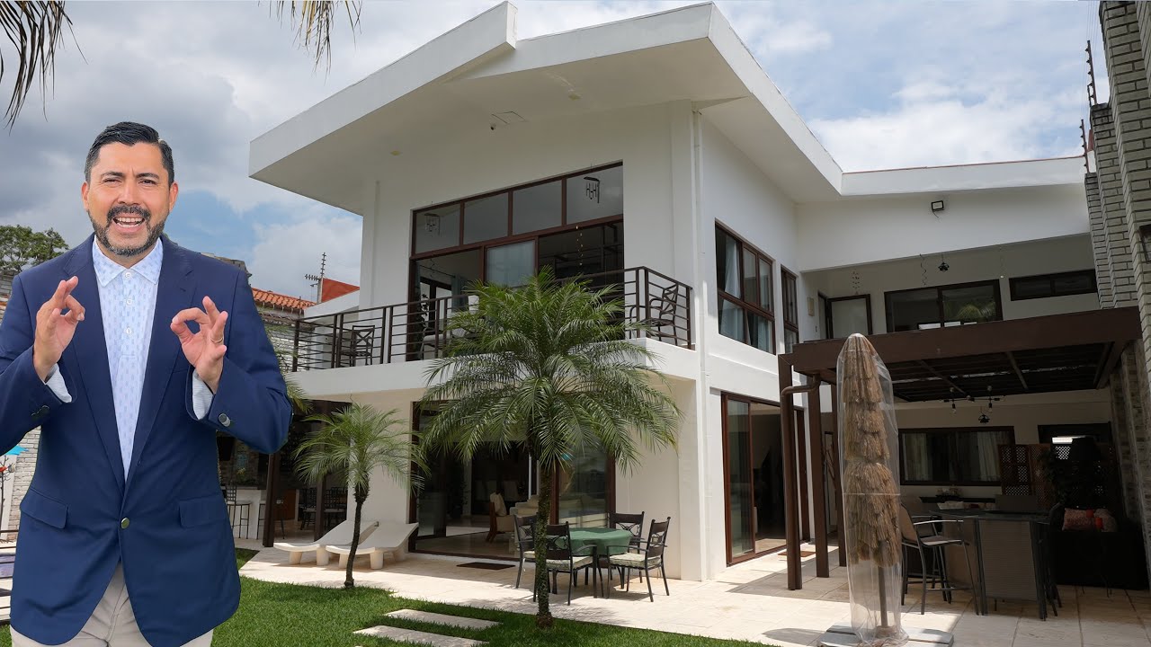 MANSION en VENTA en SAN SALVADOR en una ZONA EXCLUSIVA