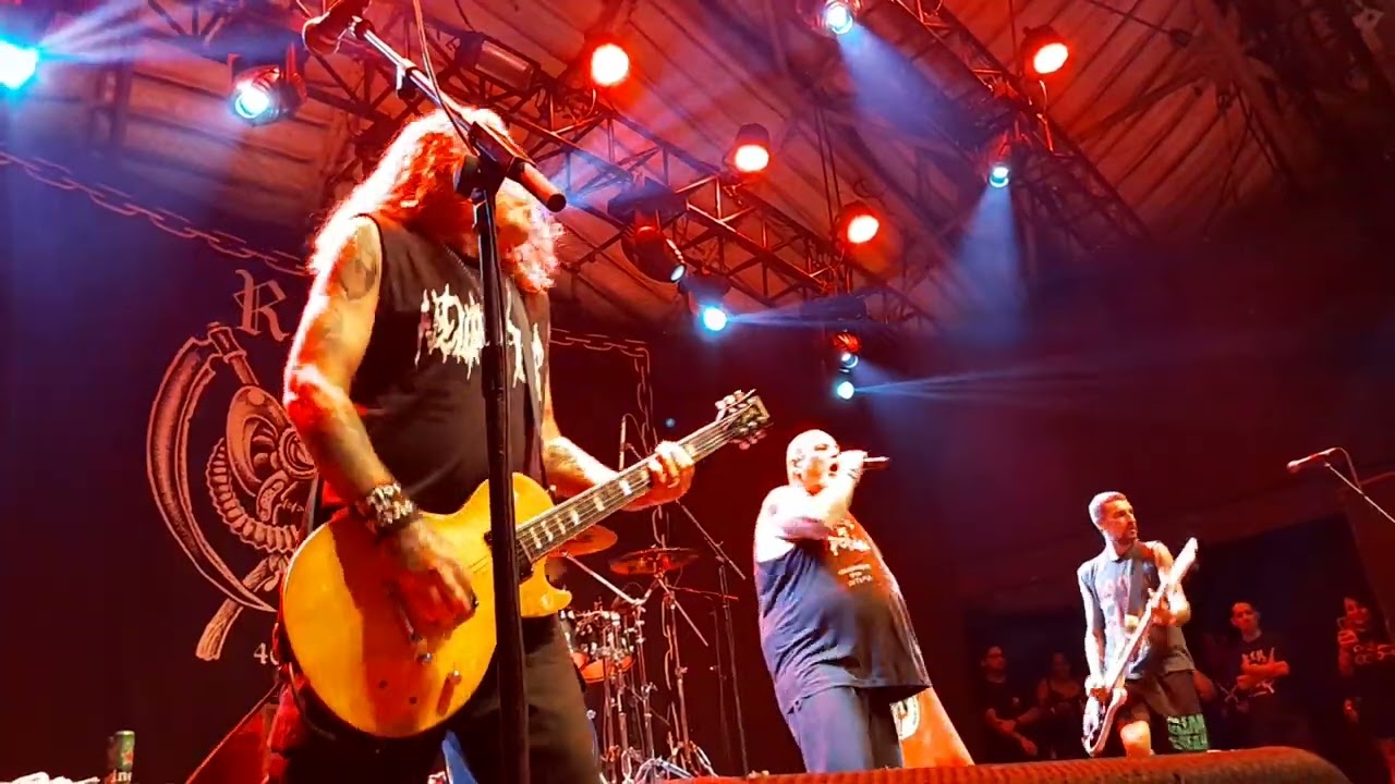 RATOS DE PORÃO - MORTE AO REI @ PUNK IN RIO