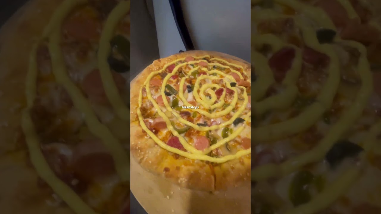 Chicken Naanza Supreme 