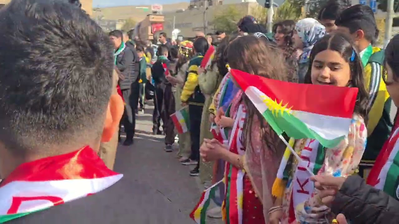 ڕۆژی ئاڵای کوردستان لە سلێمانی Kurdistan Flag Day in Sulaimani يوم العلم الكردستاني في السليمانية