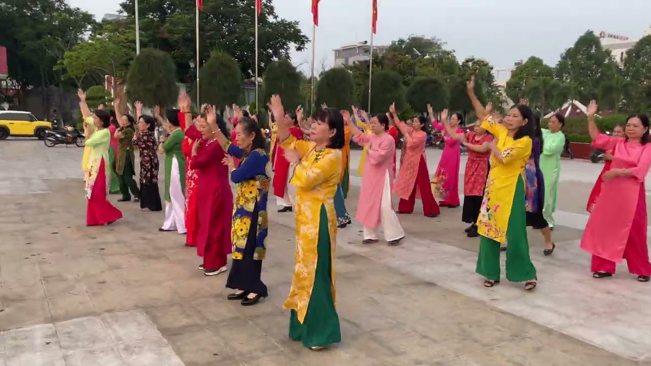 Còn Gì Đẹp Hơn . DV Xuân Hồng TN Chào  8/3. Ngày QTPN  2026